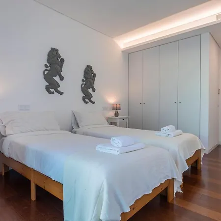 Touch Of Class 2bdr By Lovelystay Apartment Cascais