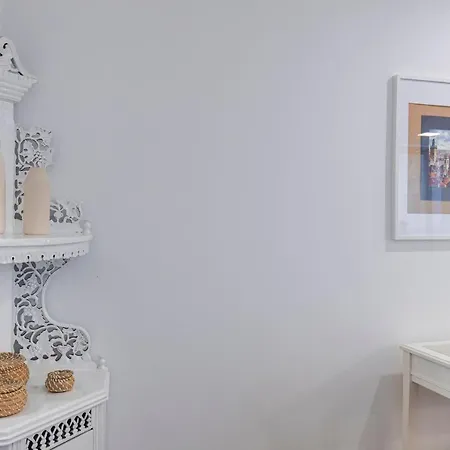 Touch Of Class 2bdr By Lovelystay Apartment