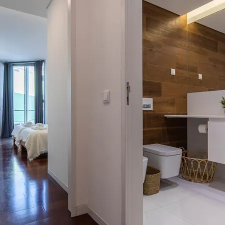 Apartment Touch Of Class 2bdr By Lovelystay Cascais